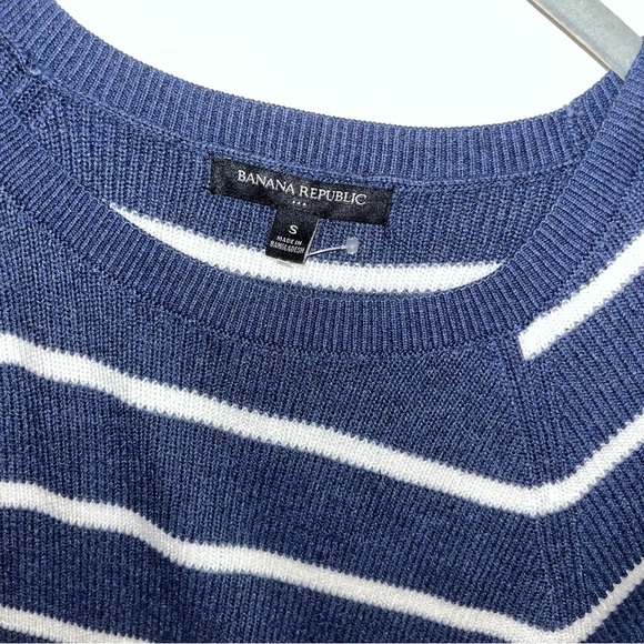 Banana Republic Navy White Striped Button-Side Long Sweater Small S like new - Picture 5 of 6